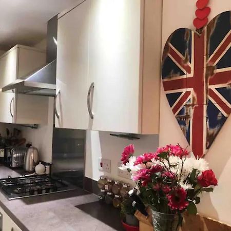 4 Bedroom House In Seaside Town Littlehampton Bagian luar foto