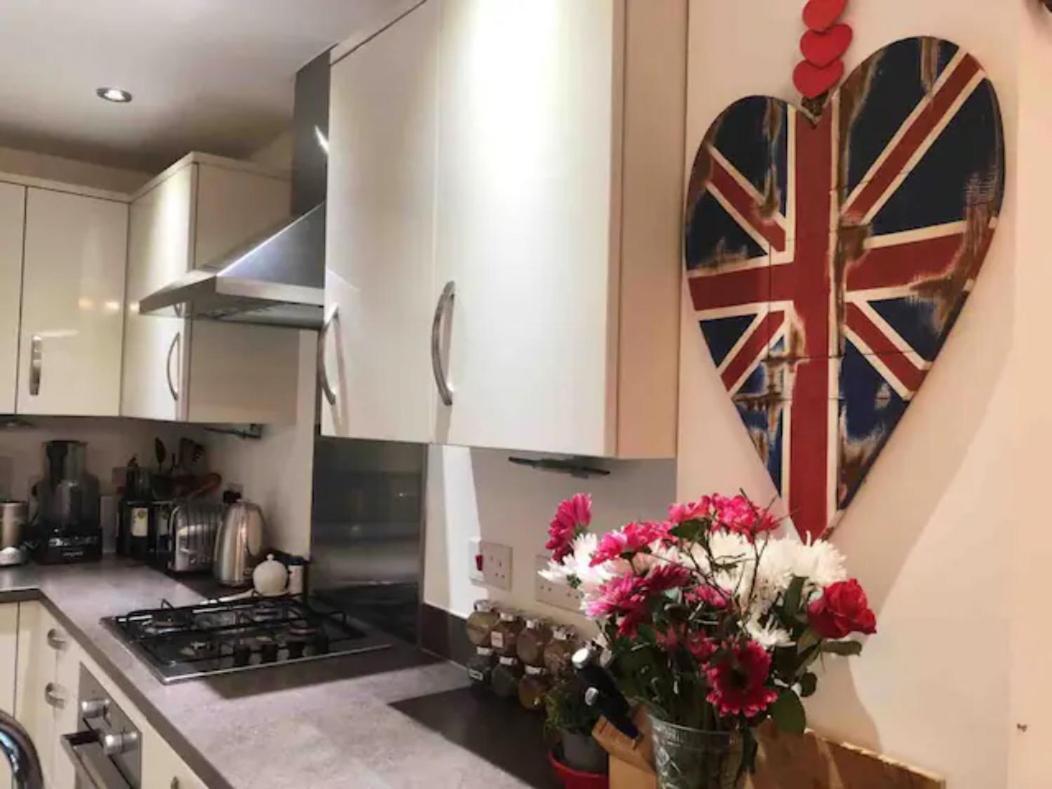 4 Bedroom House In Seaside Town Littlehampton Bagian luar foto